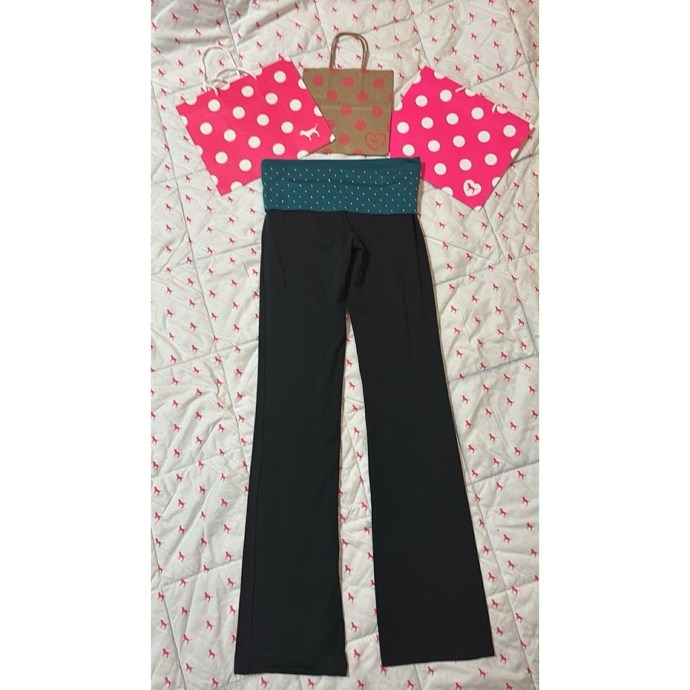 VS PINK NWT XS GREEN STUDDED VINTAGE Y2K FOLD OVER FLARE YOGA LEGGINGS - Picture 4 of 4